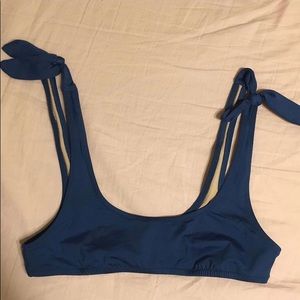 J CREW scoop neck bikini top!